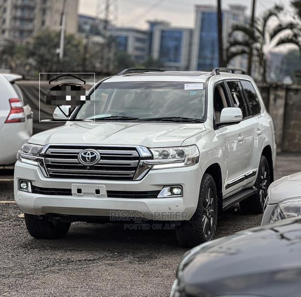 Toyota Land Cruiser 4.5 V8 DLX 2014 White