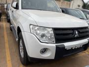 Mitsubishi Pajero 3.0 2010 White for sale