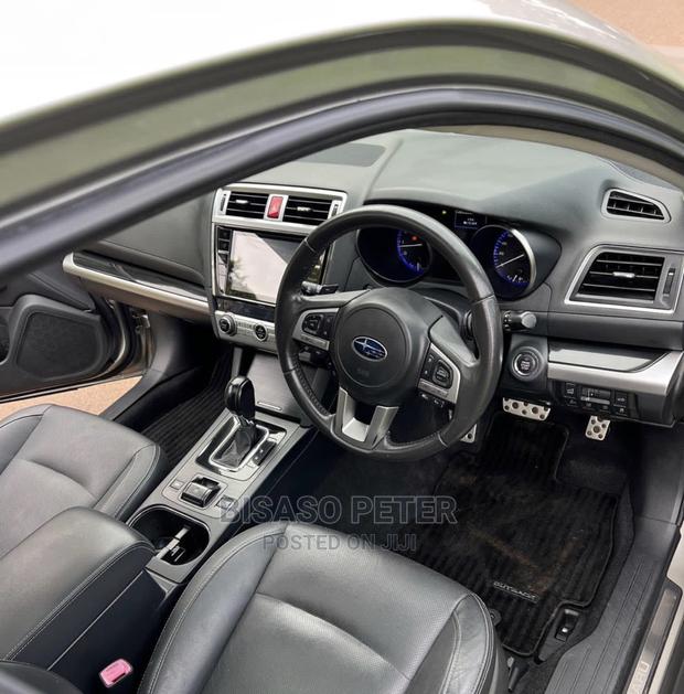 Subaru Outback 2014 Gold
