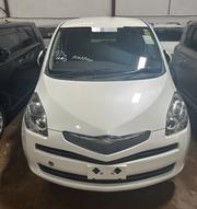 Toyota Ractis 1.5 AWD 2009 White for sale