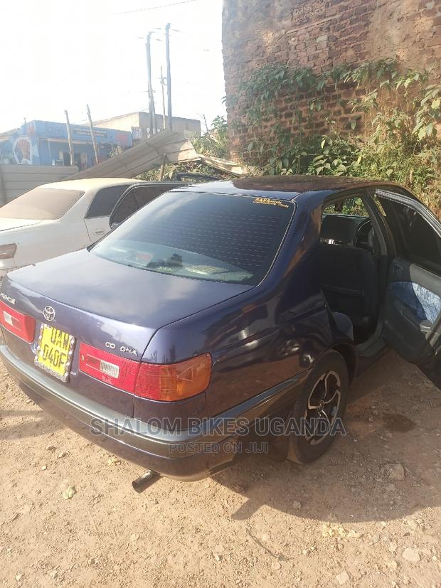 Toyota Premio 2005 Blue