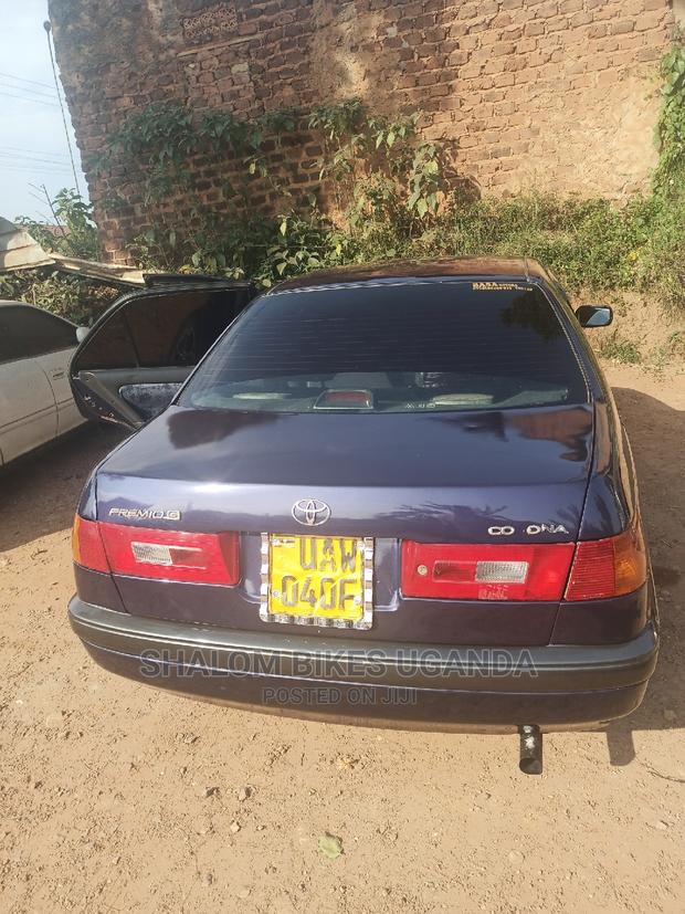 Toyota Premio 2005 Blue