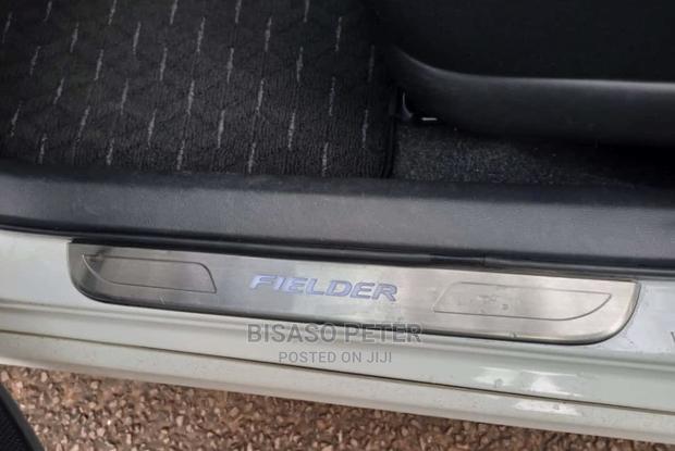 Toyota Corolla Fielder 2009 White