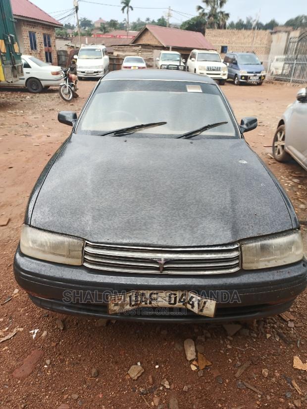 Toyota Camry 2002 Black