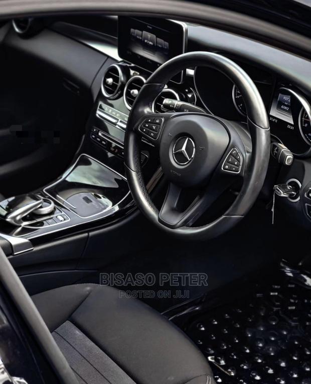 Mercedes-Benz C180 2014 Silver