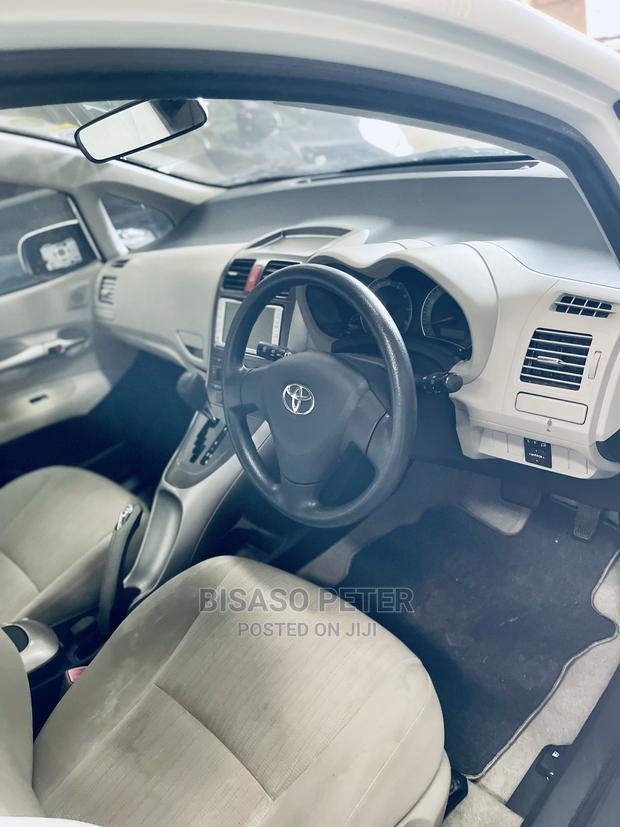 Toyota Auris 1.4 VVTi 2008 White