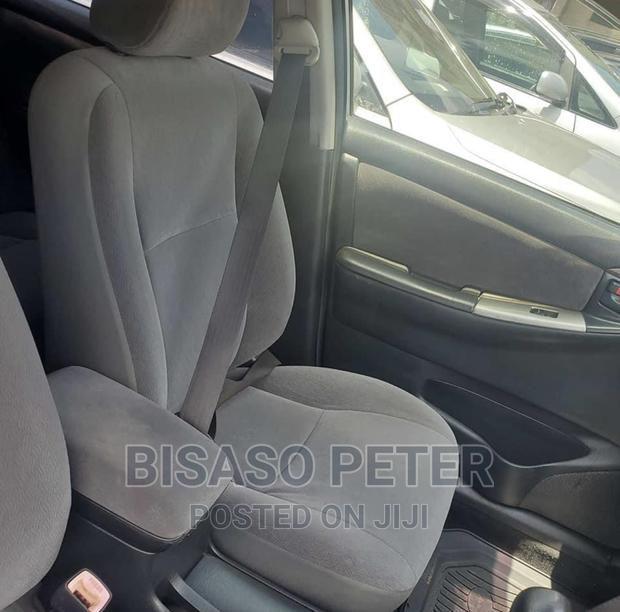 Toyota Corolla RunX 2006 Silver