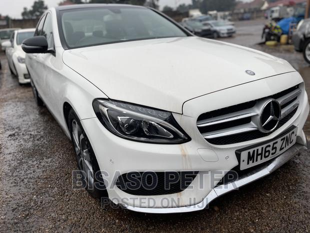 Mercedes-Benz C220 2015 White