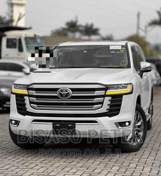 New Toyota Land Cruiser 3.3 DT 2022 White