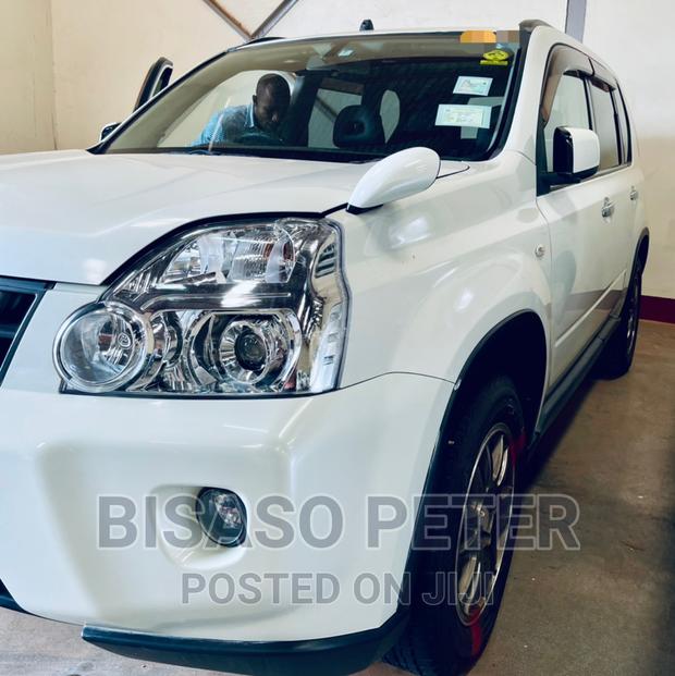 Nissan X-Trail 2.0 Automatic 2008 White