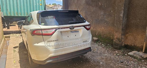 Toyota Harrier 2017 White