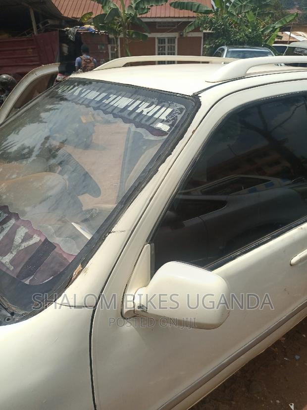Toyota Raum 2006 White