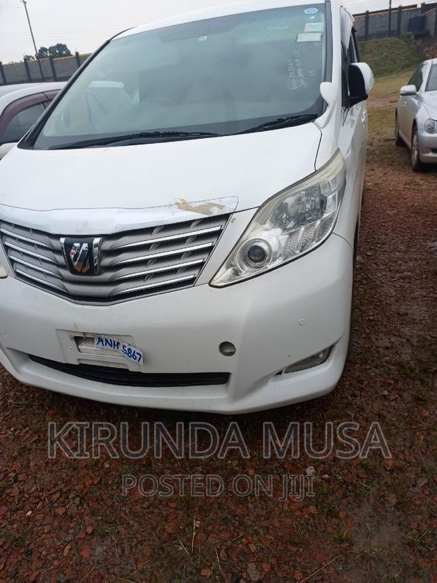 Toyota Alphard 2008 White