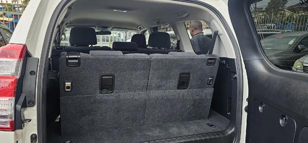 Toyota Land Cruiser Prado 2015 White