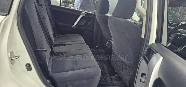 Toyota Land Cruiser Prado 2015 White