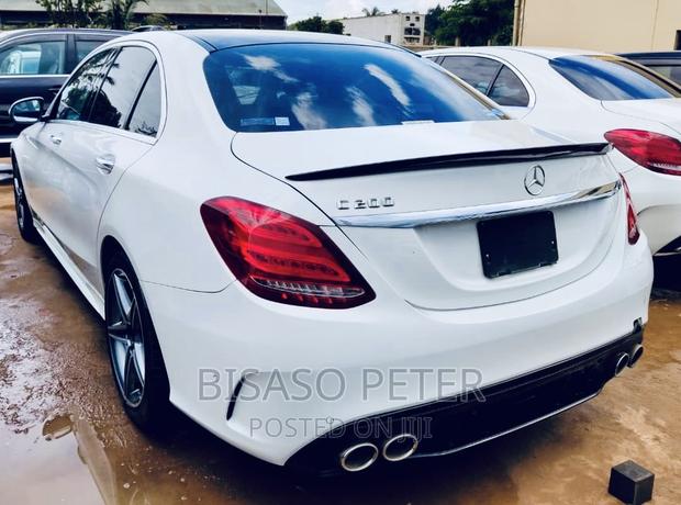 Mercedes-Benz C200 2015 White