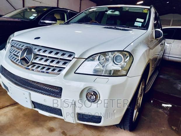 Mercedes-Benz M Class 2009 White