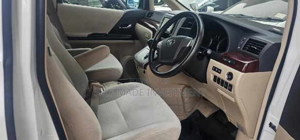 Toyota Alphard 2010 White