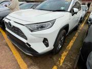 Toyota RAV4 2022 White for sale