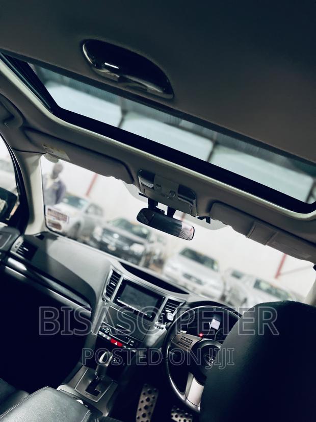 Subaru Legacy 2.5i Limited 2009 Black