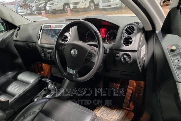 Volkswagen Tiguan 2.0 S 2009 White