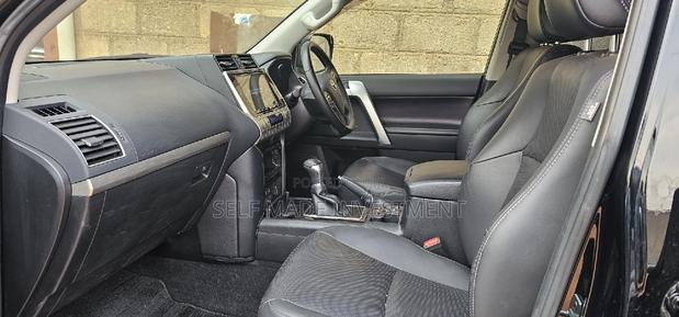 Toyota Land Cruiser Prado 2020 Black