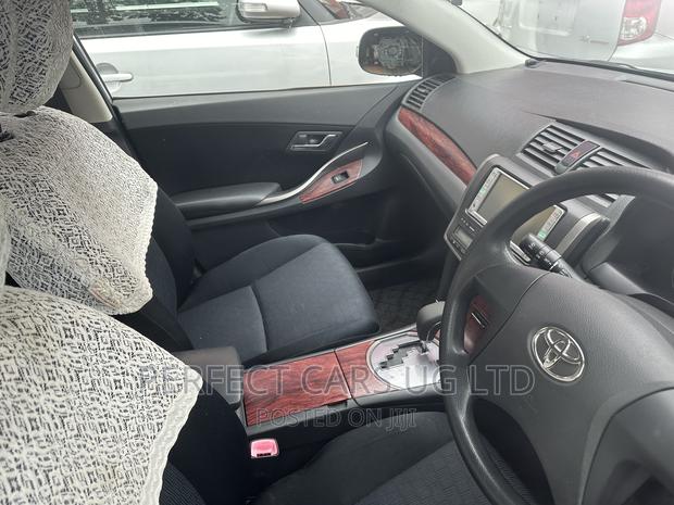 Toyota Allion 2009 Silver