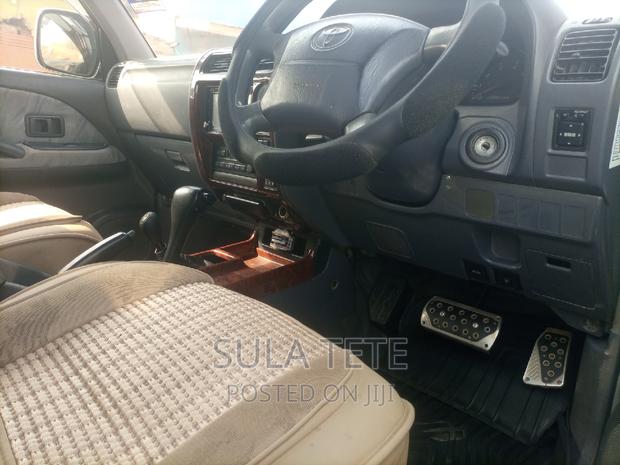 Toyota Land Cruiser Prado 2.7 16V 3dr 1999 Silver