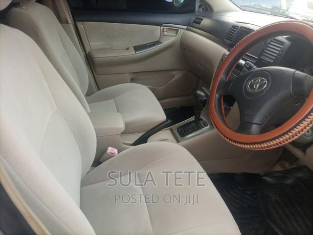 Toyota Allex 2004 Silver