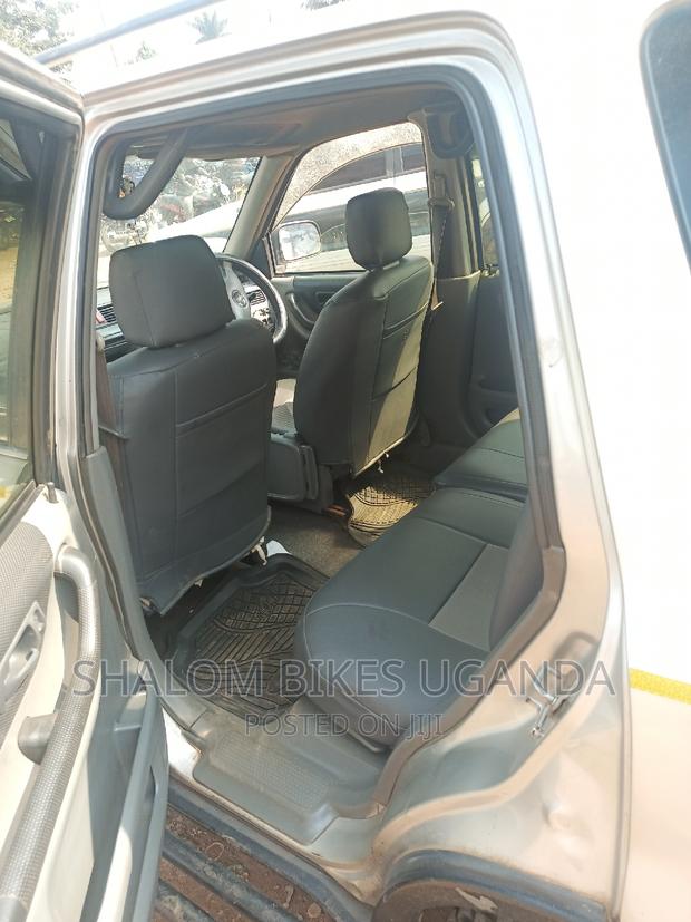 Honda CR-V 2000 Silver