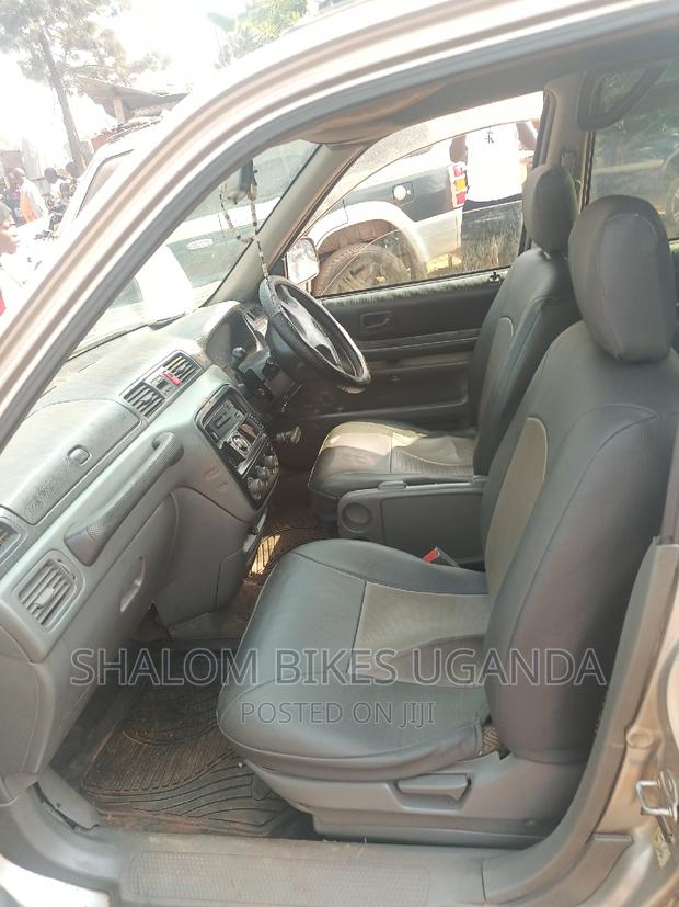 Honda CR-V 2000 Silver