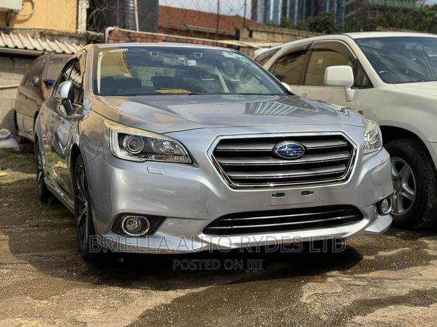Subaru Legacy 2015 Silver
