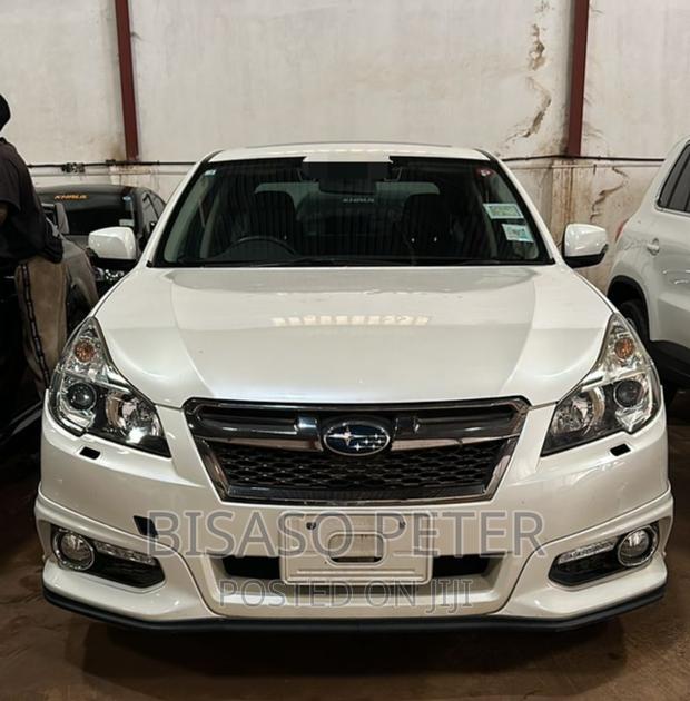 Subaru Legacy 2014 White