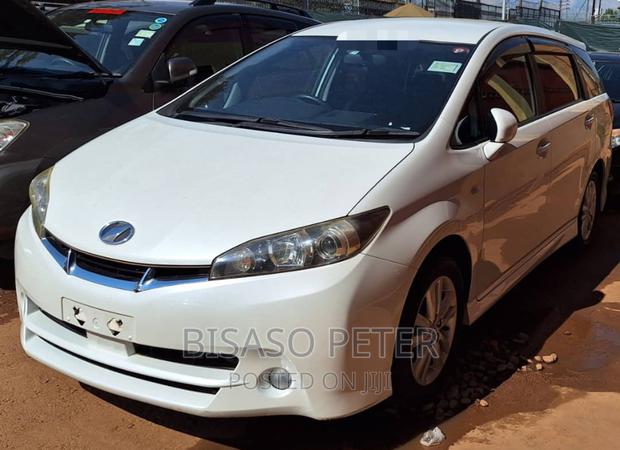 Toyota Wish 2010 White