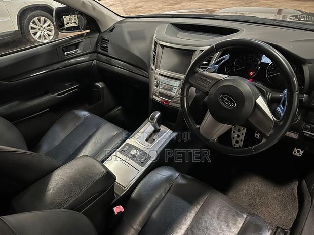 Subaru Legacy 2.5GT Premium 2010 Black