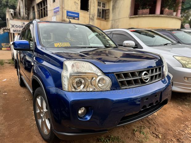 Nissan X-Trail 2010 Blue