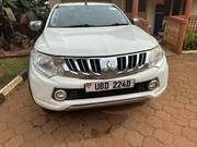 Mitsubishi L200 Double Cab 2.4 181hp 4WD 2017 White for sale
