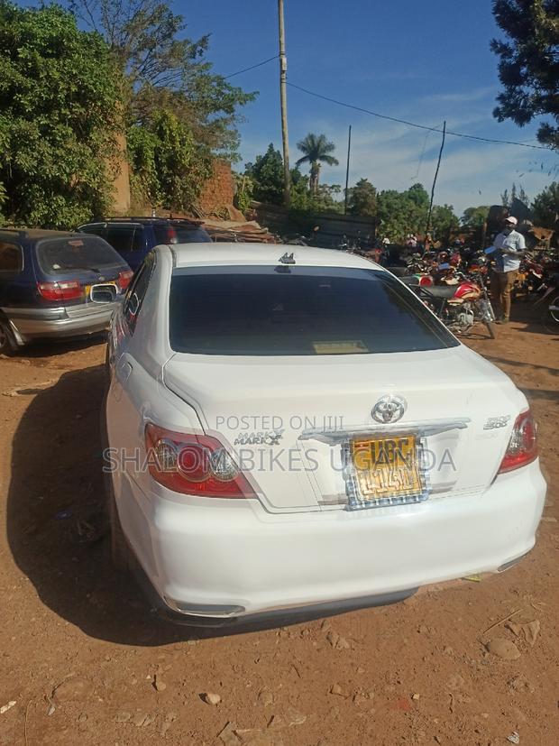 Toyota Mark X 2016 White