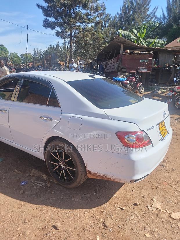 Toyota Mark X 2016 White