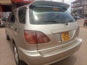 Toyota Harrier 2.2 16V 4WD 1999 Beige for sale