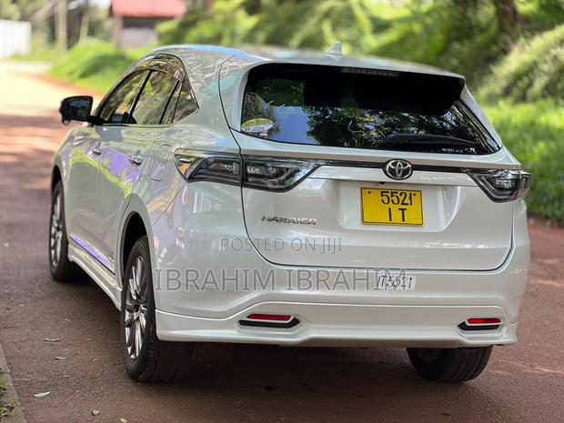 Toyota Harrier 2015 White