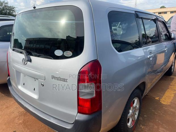 Toyota Probox 1.5 DX 2WD 2011 Silver