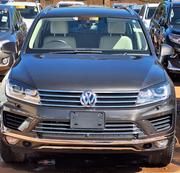 Volkswagen Touareg V6 Executive AWD 4MOTION 2015 Gray for sale