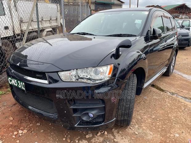Mitsubishi Outlander Sport ES 2012 Black