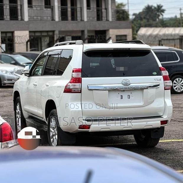 Toyota Land Cruiser Prado 2.8 D-4D 2015 White