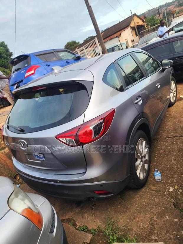 Mazda CX-5 SV Premium 2013 Gray