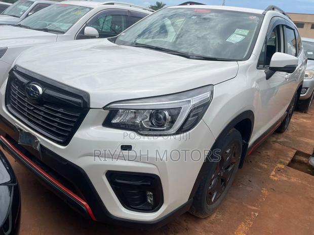 Subaru Forester 2.0XT Premium AWD 2018 White