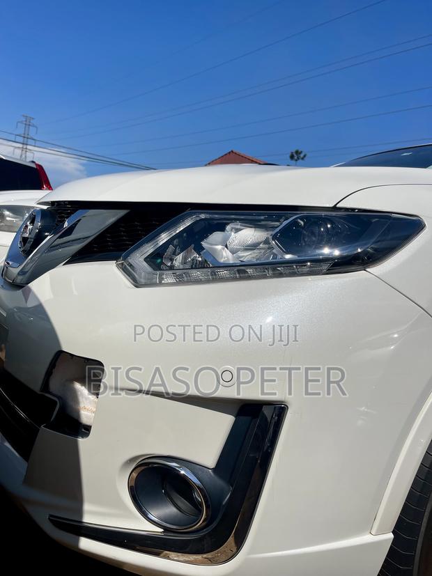 Nissan X-Trail 2.0 Petrol AWD 2015 White