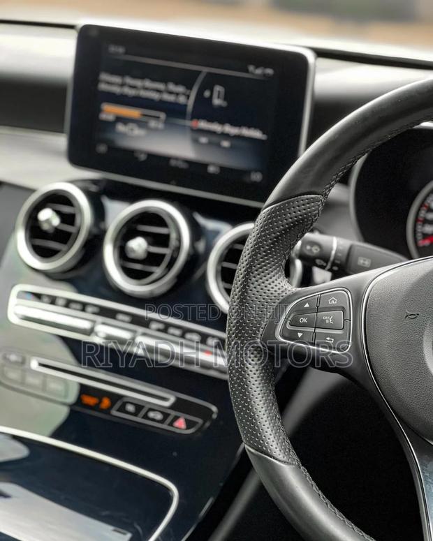 Mercedes-Benz C180 2014 White