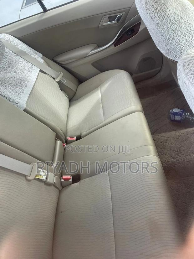 Toyota Premio 1.8 FWD 2009 White